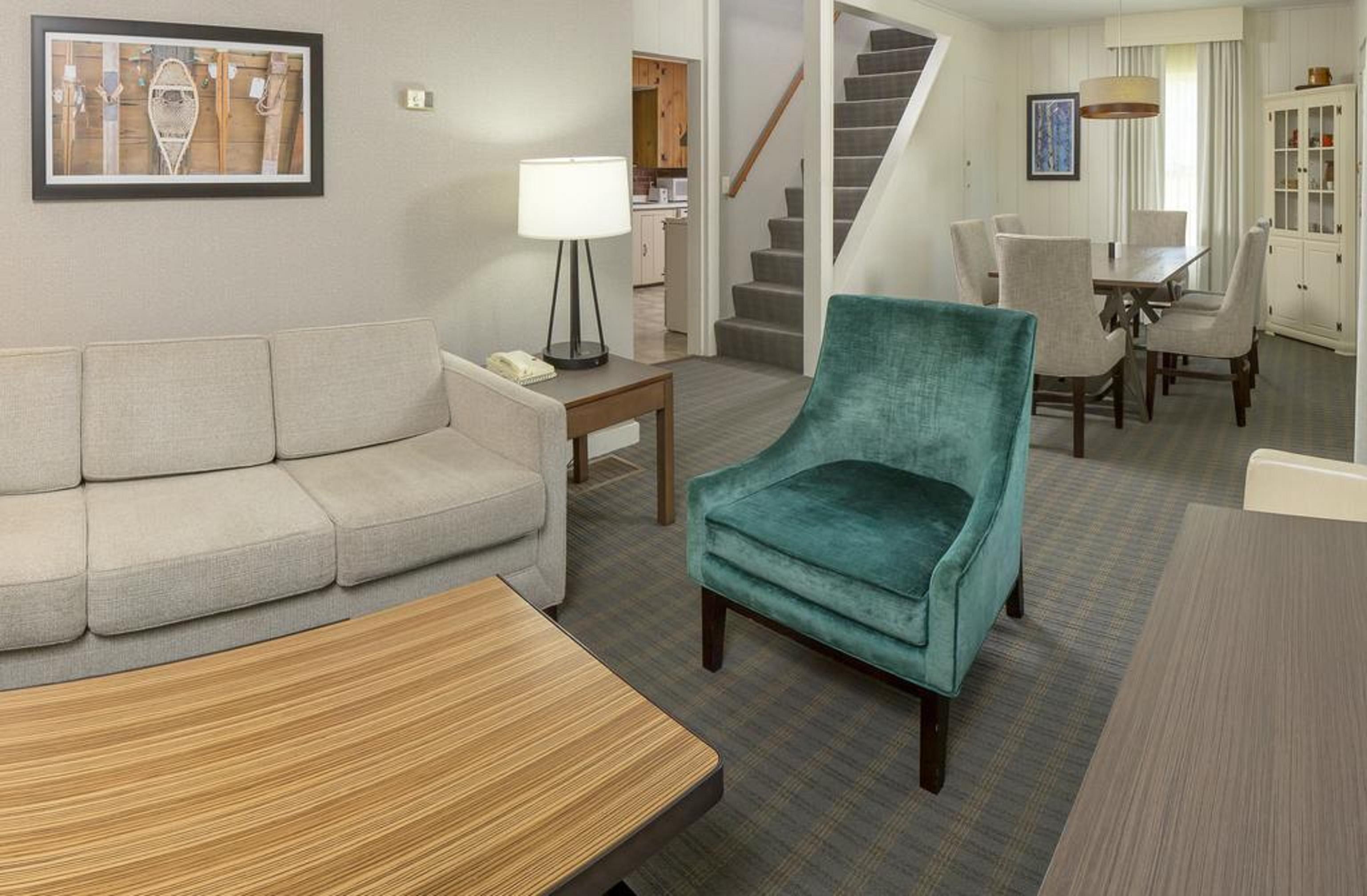 Bluebird Cady Hill Lodge 斯托 外观 照片