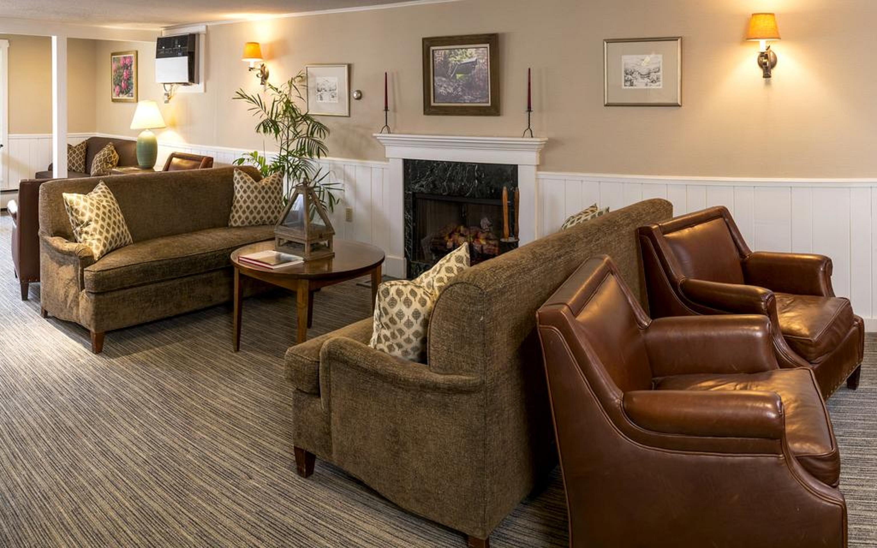 Bluebird Cady Hill Lodge 斯托 外观 照片