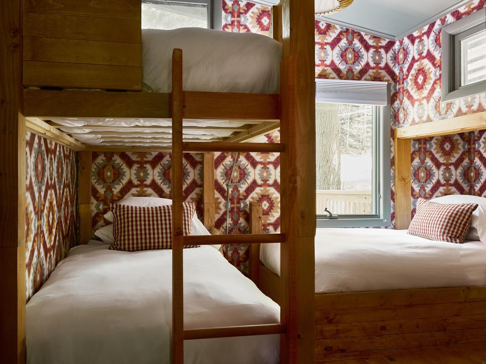 Bluebird Cady Hill Lodge 斯托 外观 照片