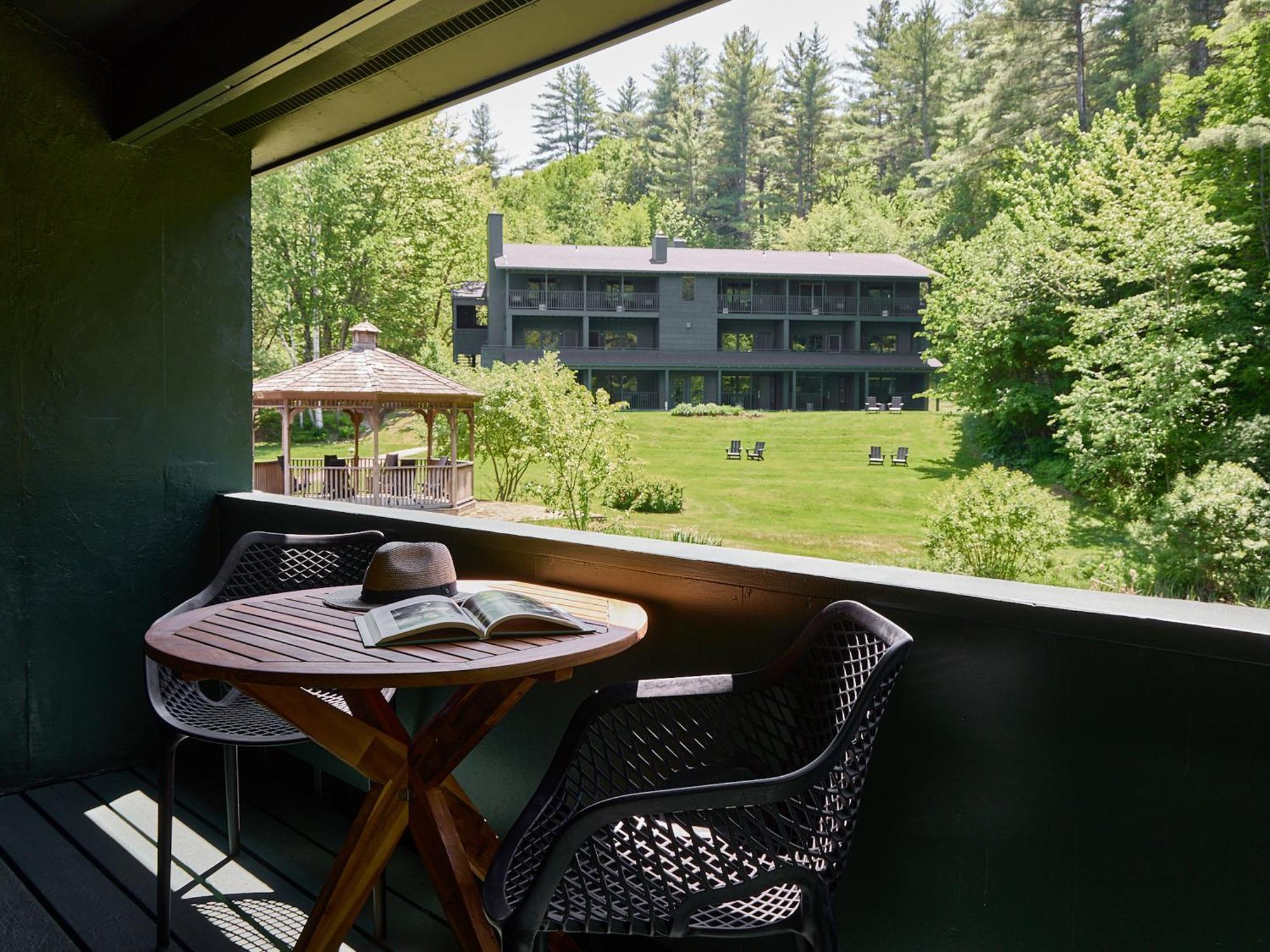 Bluebird Cady Hill Lodge 斯托 外观 照片